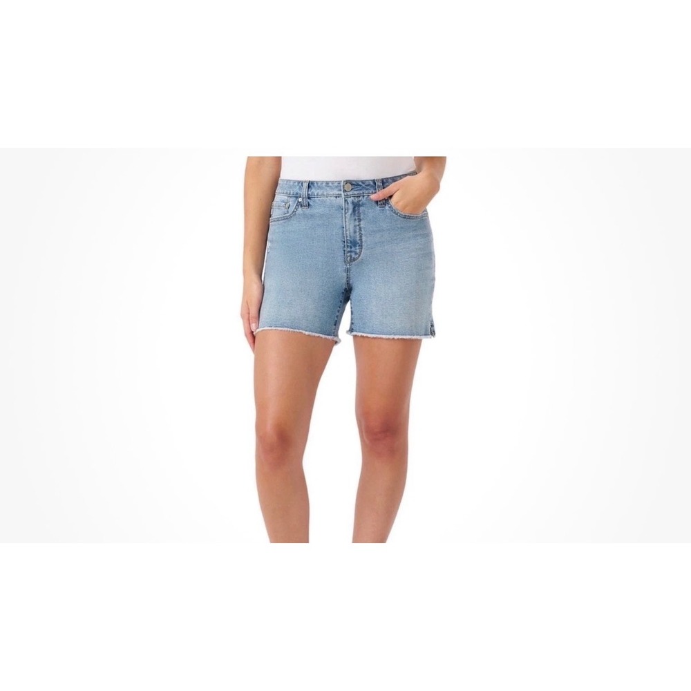 Seven7 Womens High Rise Weekend Denim Shorts Sz 10 Light Wash Raw Hem Jeans NWT